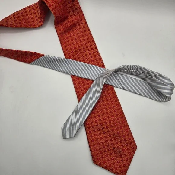 Y2K Tommy Hilfiger Mens Silk Tie 2 Toned‎ Geometric & Repp 58"x3.75" Prepppy USA - Picture 5 of 5